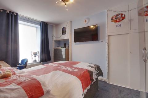 4 Bedford Row, Barnstaple, EX32 8NR