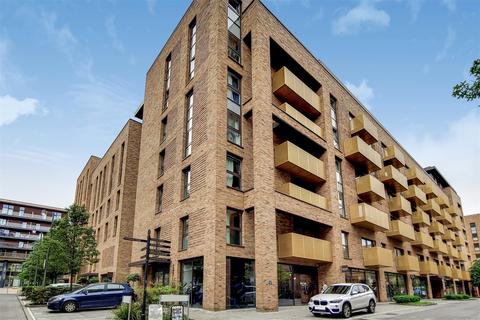 2 bedroom apartment for sale, Copenhagen Court, Pell Street, SE8