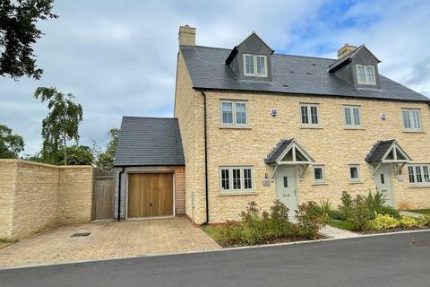 undefined, Swailbrook Place, Kingham