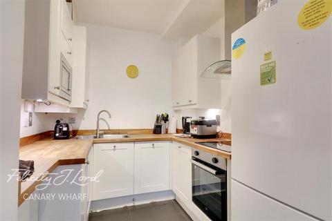 1 bedroom flat to rent, Manilla Street, E14