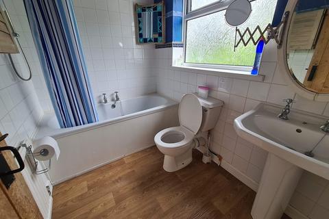 25 Glynmeirch Road, Trebanos, Swansea, SA8 4AP