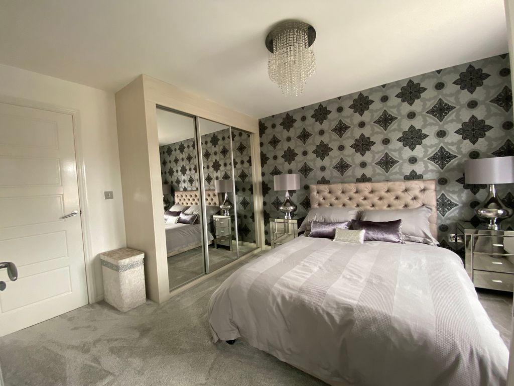 Bedroom 1 (Double with Ensuite)