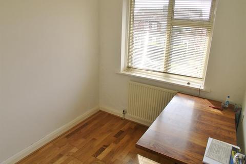 25 Barncliffe Road, Sheffield, S10 4DF