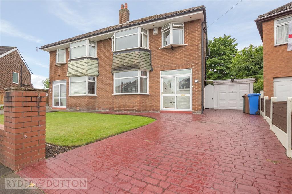 Banbury Road, Alkrington, Middleton, Manchester, M24 3 bed semi