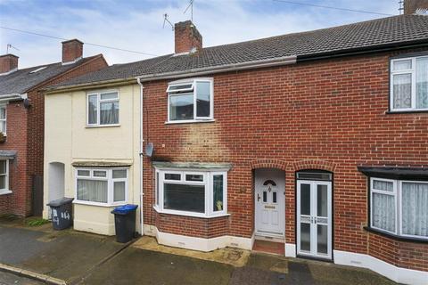 16 Albert Road, Canterbury, CT1 1UJ