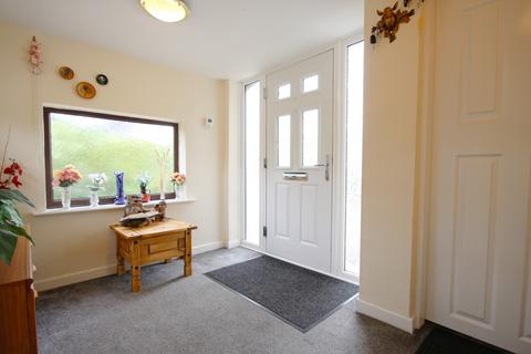 4 Bankside, Weaverham, Northwich, CW8 3HS