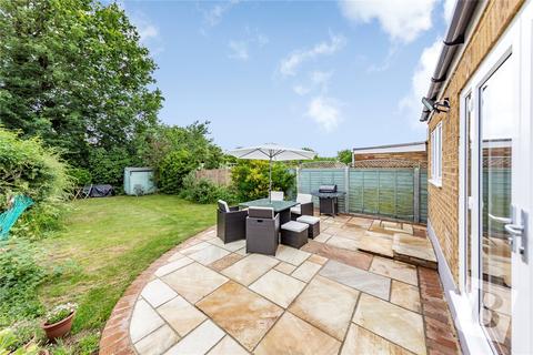 70 Minster Way, Hornchurch, RM11 3TD