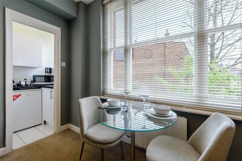 1 bedroom apartment to rent, Hill Street, London