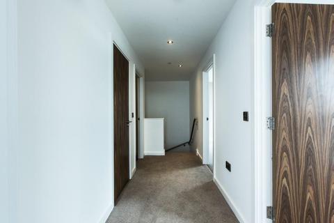 2 bedroom apartment for sale, at Opulent Investments, 104 One Regent , Castlefield M3