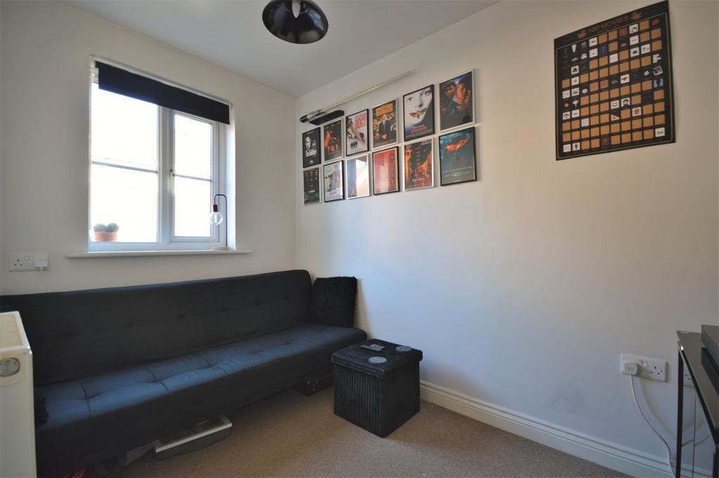 Bedroom 4/Study