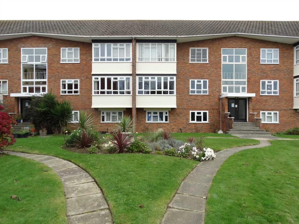 Turrett House, Felpham Village 1 bed flat £795 pcm (£183 pw)