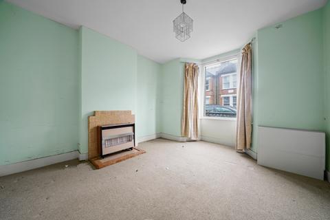 43 Oaklands Road, Hanwell, London, W7 2DP