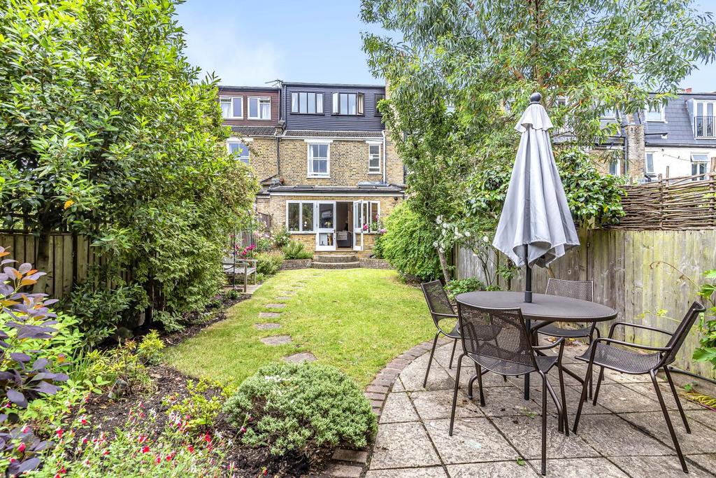 Waldron Road, Earlsfield 4 bed terraced house £1,125,000