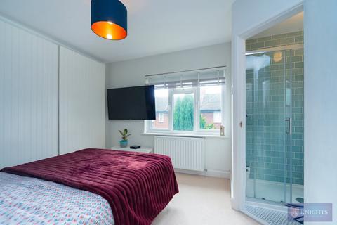 82 Scotland Green, London, N17 9TU