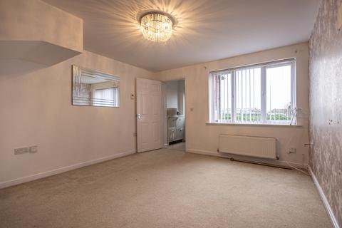 3 bedroom end of terrace house to rent, Sanderson Villas, Gateshead, Tyne and Wear, NE8