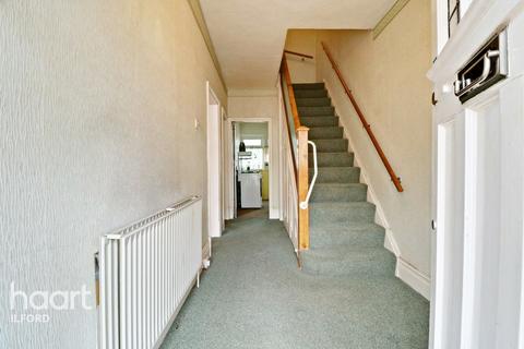 47 Thurlestone Avenue, Ilford, IG3 9DX