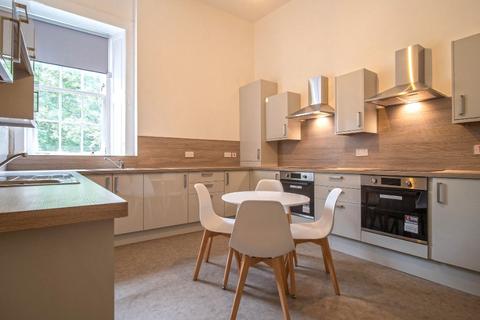 undefined, Bank Street, Hillhead, Glasgow, G12