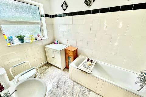 280 Plumstead Common Road, London, SE18 2RT