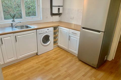 2 bedroom apartment to rent, FREEMANTLE, SOUTHAMPTON