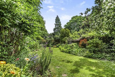 39 Cumberland Park, London, W3 6SX