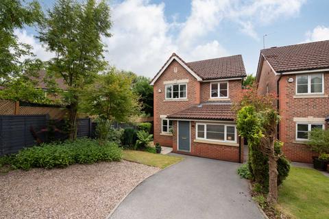 7 Sisley Close, Salford, M7 3BB