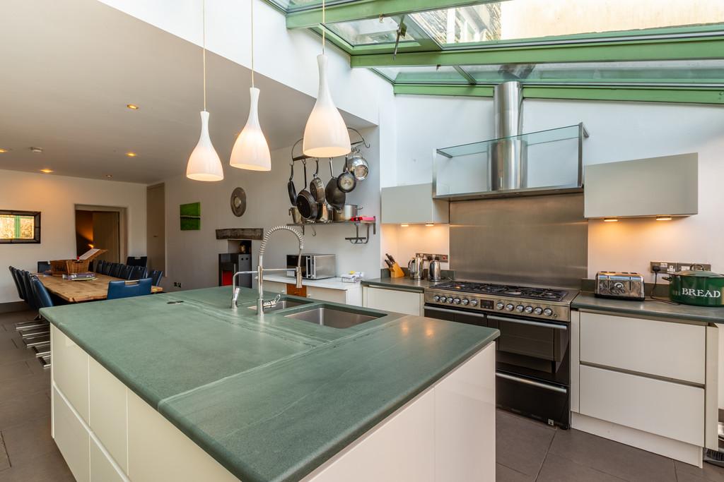 Kitchen/Family Room