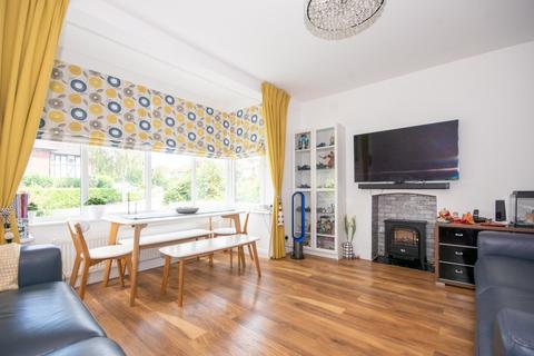 16 West End Court, Pinner, HA5 1BP