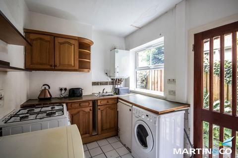 3 bedroom terraced house to rent, Station Road, Harborne, B17