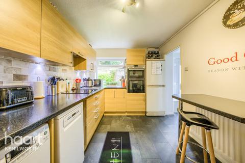 1 Frythe Close, Kenilworth, CV8 2SY