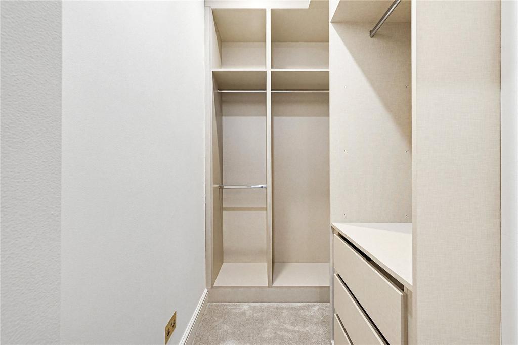 Walk In Wardrobe