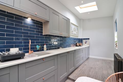 27 Fairfields Hill, Polesworth, Tamworth, B78 1HG