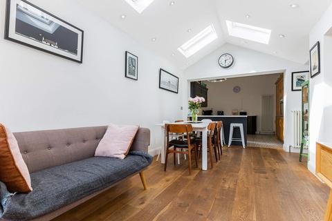 80 Randolph Road, Glasgow, G11 7EE