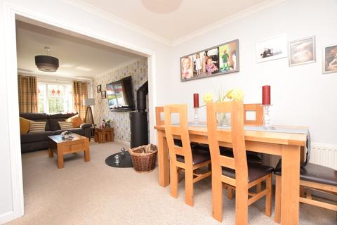 96 Allison Crescent, Perth, PH1 2UN