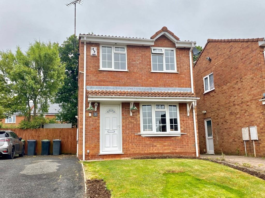 Blake Close, Galley Common, Nuneaton 3 bed detached house £225,000