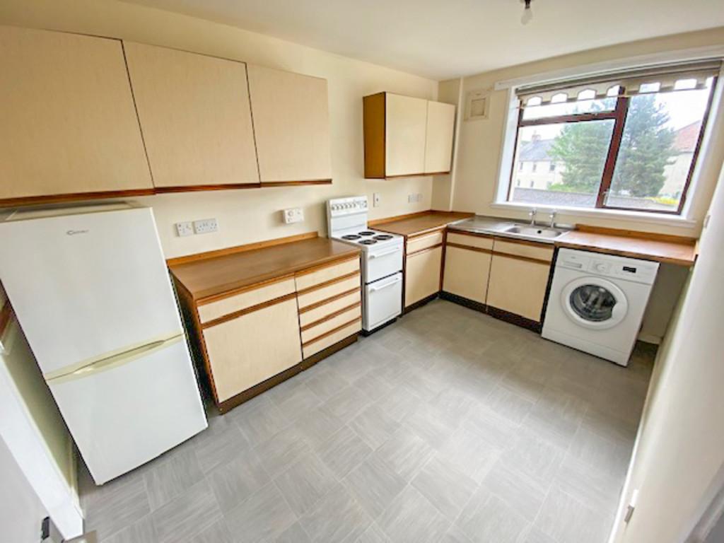Winifred Crescent, Kirkcaldy 2 bed flat £475 pcm (£110 pw)