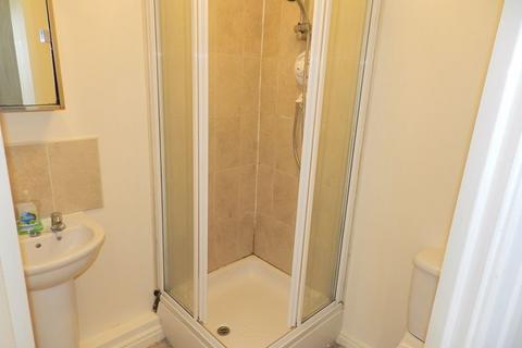 27 Abbots Mews, Leeds, LS4 2AB