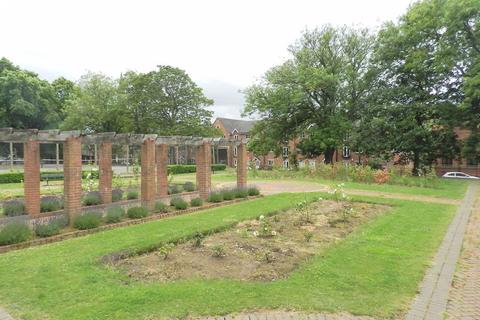 27 Abbots Mews, Leeds, LS4 2AB