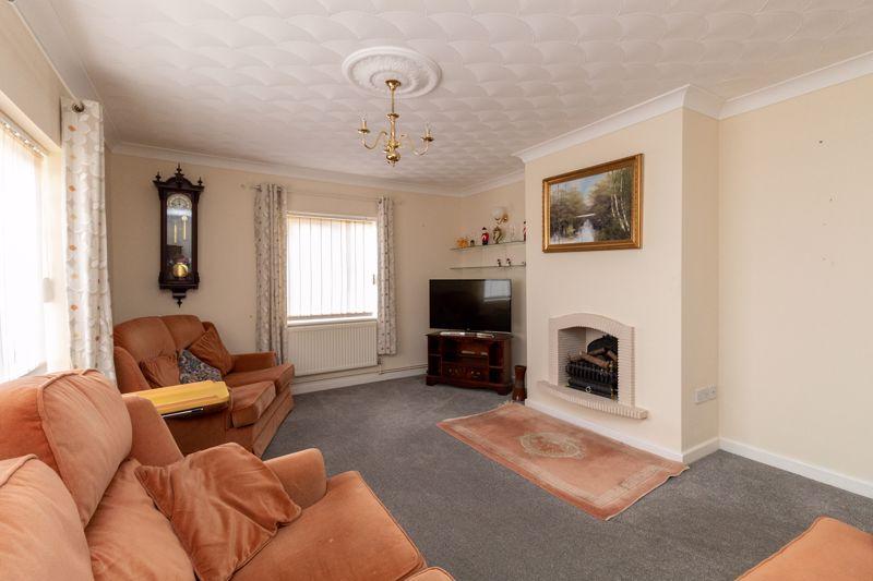 Grove Avenue, New Costessey, Norwich 2 bed semidetached bungalow £
