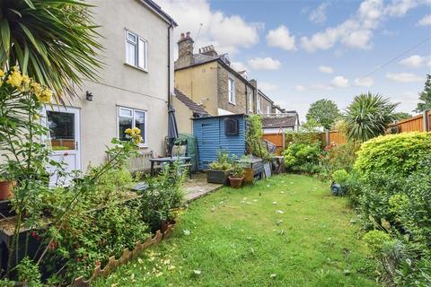 25a Prince Road, London, SE25 6NN