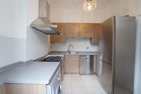 8c Carlton Vale, London, NW6 5EE