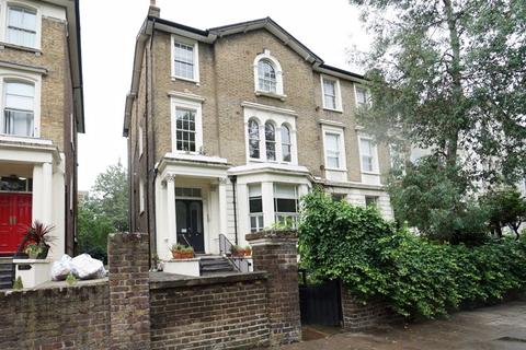 8c Carlton Vale, London, NW6 5EE