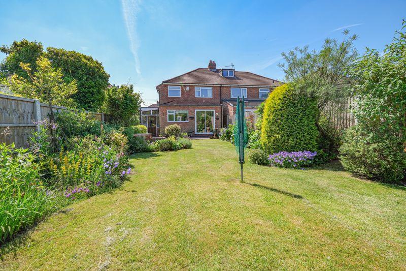 Lowlands Avenue, Streetly, Sutton... 3 bed semidetached house £350,000