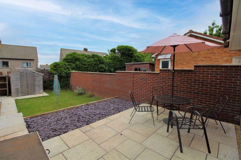 Field Farm Close, Stoke Gifford, Bristol 2 bed detached bungalow £275,000