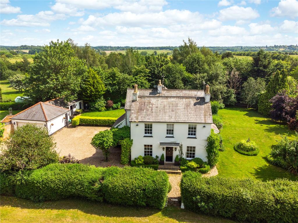 East End Green, Hertford, SG14 4 bed detached house - £1,675,000