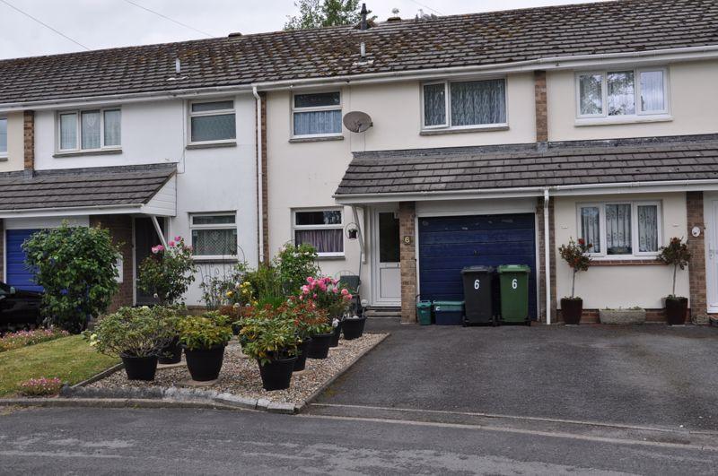 Vale Close, Barnstaple 3 bed terraced house £198,000