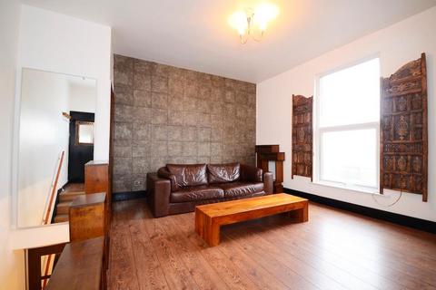 1 bedroom flat to rent, Dickenson Road, Rusholme, Manchester, M14 5HT