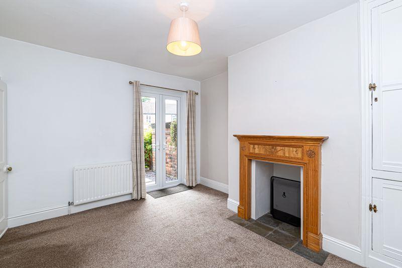 Grange Avenue, Latchford 2 bed terraced house £650 pcm (£150 pw)