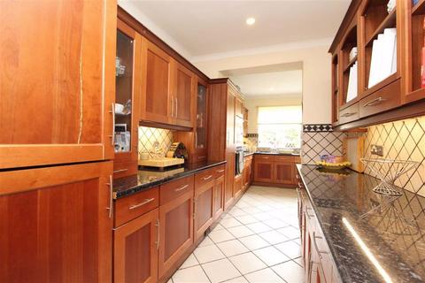 173 Sandringham Road, Barking, IG11 9AH