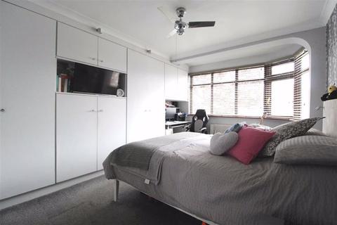 173 Sandringham Road, Barking, IG11 9AH