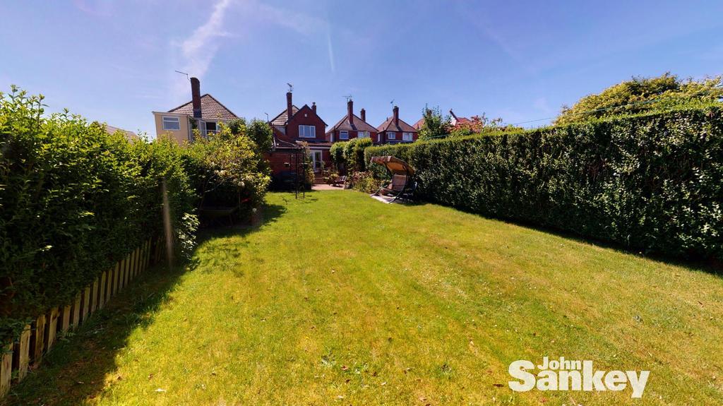 Jenford Street, Mansfield 4 bed detached house £250,000